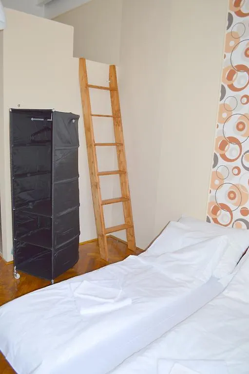 Synagogue Central Guest House Budapest 3*,  Hungary