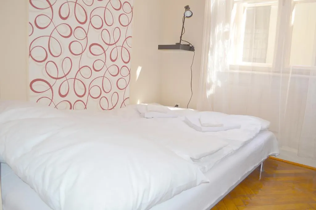 Synagogue Central Guest House Budapest Hungary
